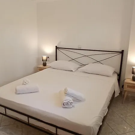 Veatriki * Lefkada City